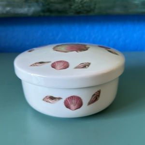 Hankook Fine China Costal Trinket Dish with Shells